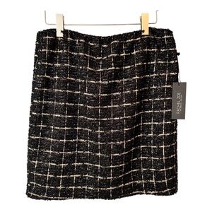 Rachel Zoe Classic Black and White Tweed Skirt. NWT Size Medium